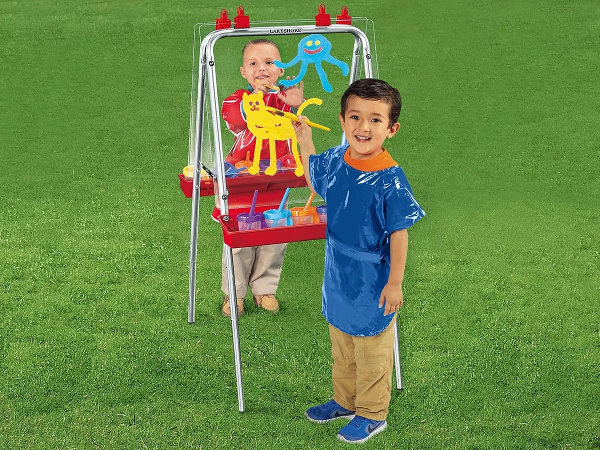 Indoor/Outdoor 2-Station Easel - US 3684