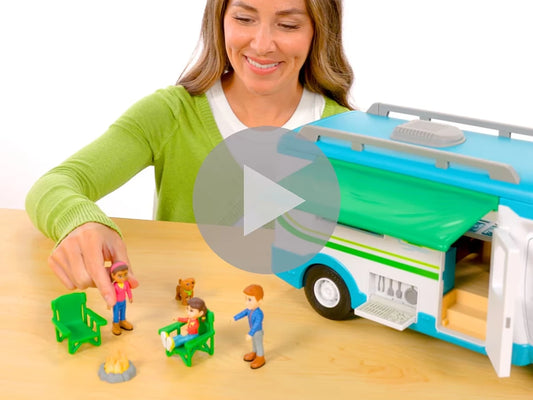 Explore the Outdoors! Travel Camper - US 2559