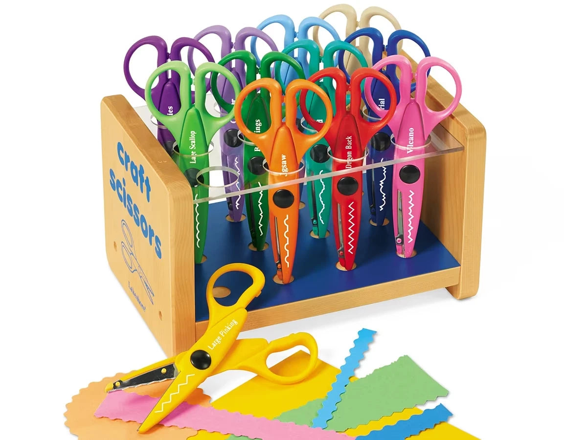 Crinkle-Cut Craft Scissors Center - US 8421