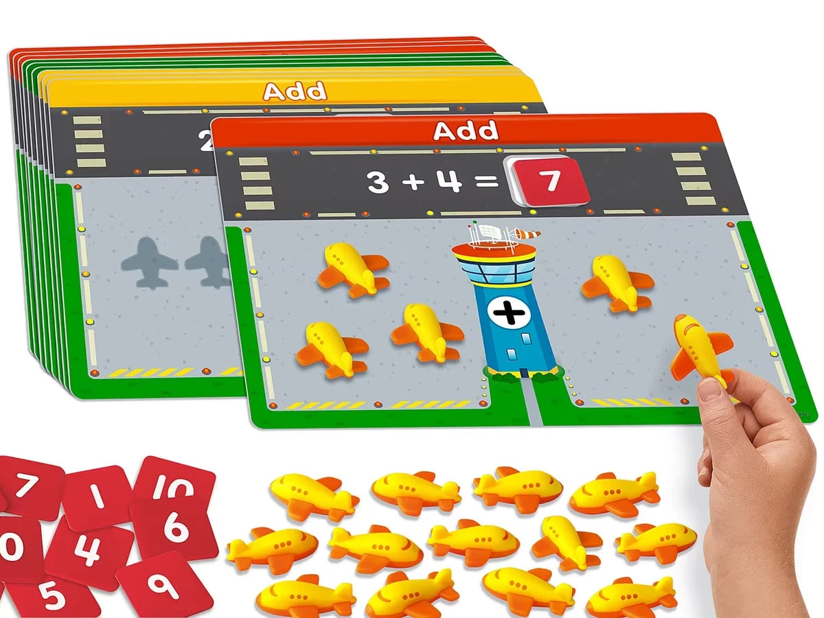 Accelerate Math! Simple Addition Activity Center - US 7689