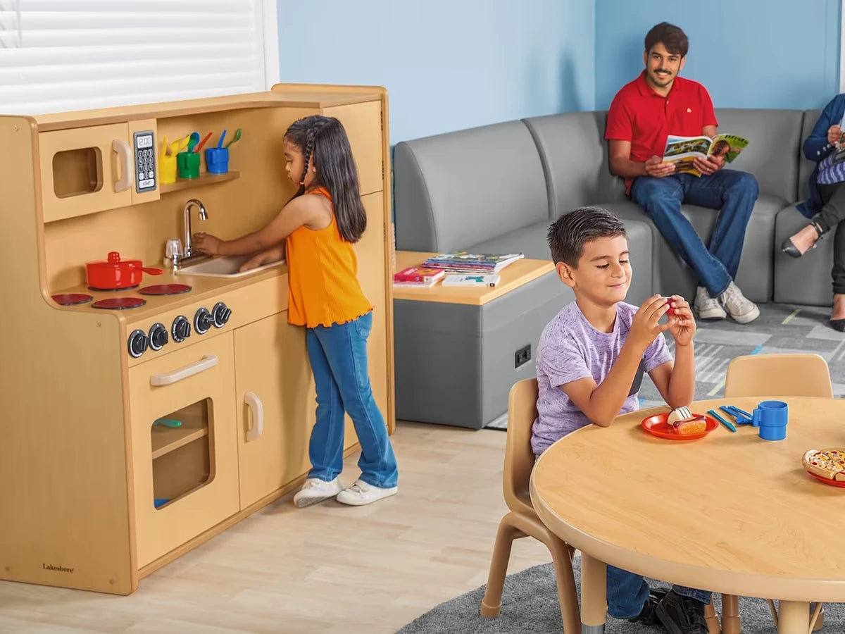 Heavy-Duty All-In-One Kitchen - US 2204