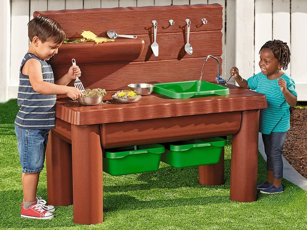 Pump & Play Mud Kitchen - US 2412