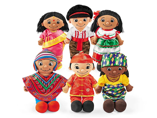 Washable Dolls from Around the World - Complete Set - US 2538