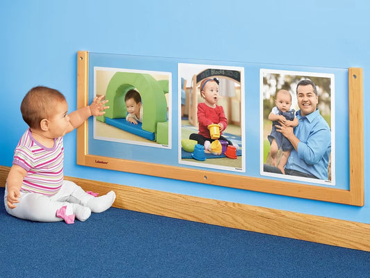 Child’s View Changeable Display Center - US 2291
