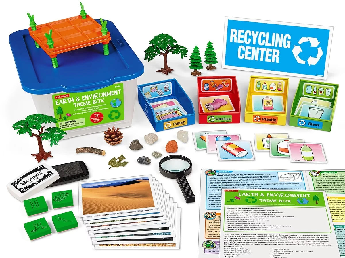 Earth & Environment Theme Box - US 8899