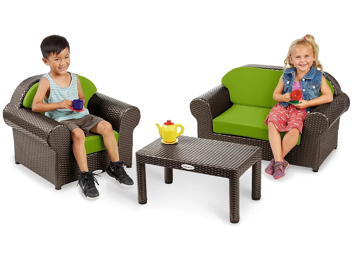 Outdoor Comfy Couch - US 5494